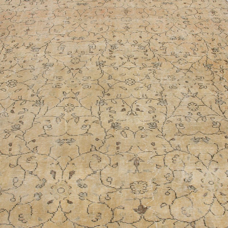 Vintage Turkish Hand-Knotted Rug - 5' 5" x 8' 11" (65" x 107") - K0092767