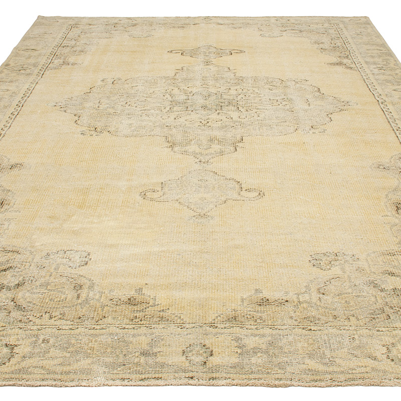Vintage Turkish Hand-Knotted Rug - 7'  x 10' 8" (84" x 128") - K0092779