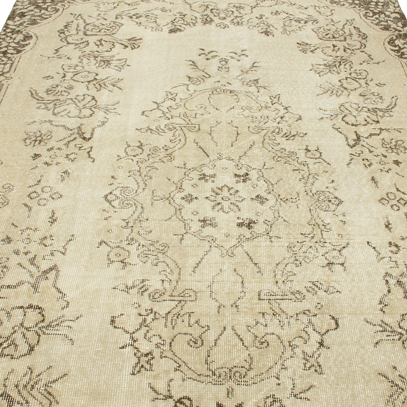 Vintage Turkish Hand-Knotted Rug - 5' 11" x 9' 10" (71" x 118") - K0092809