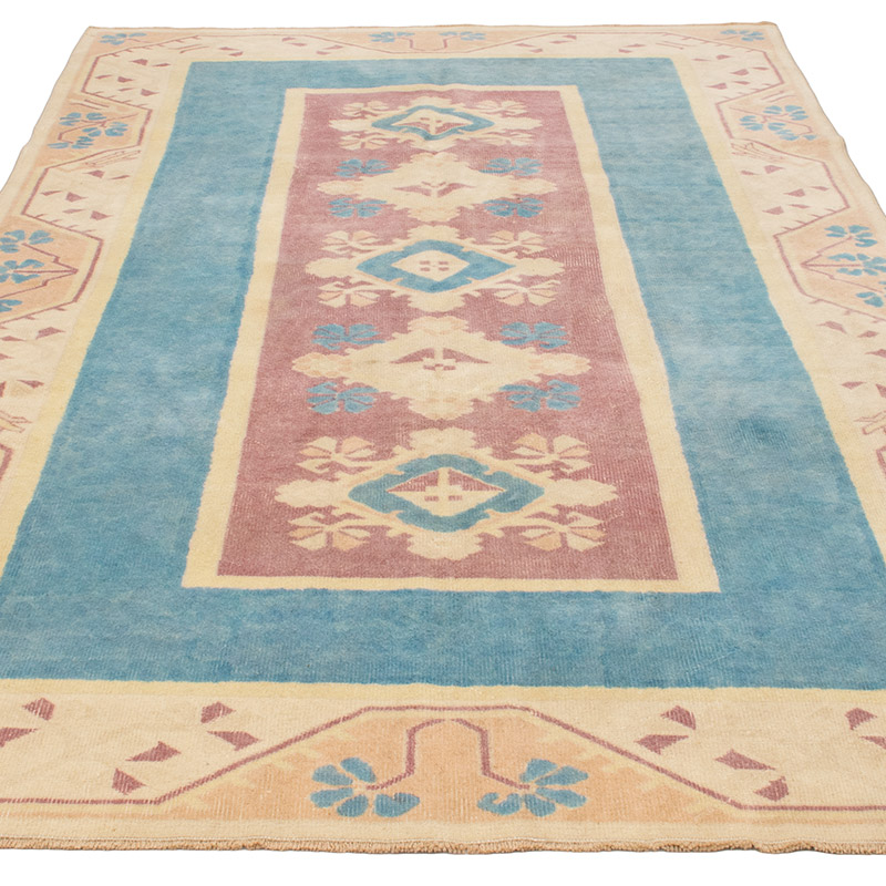 Vintage Turkish Hand-Knotted Rug - 5'  x 8' 2" (60" x 98") - K0092812