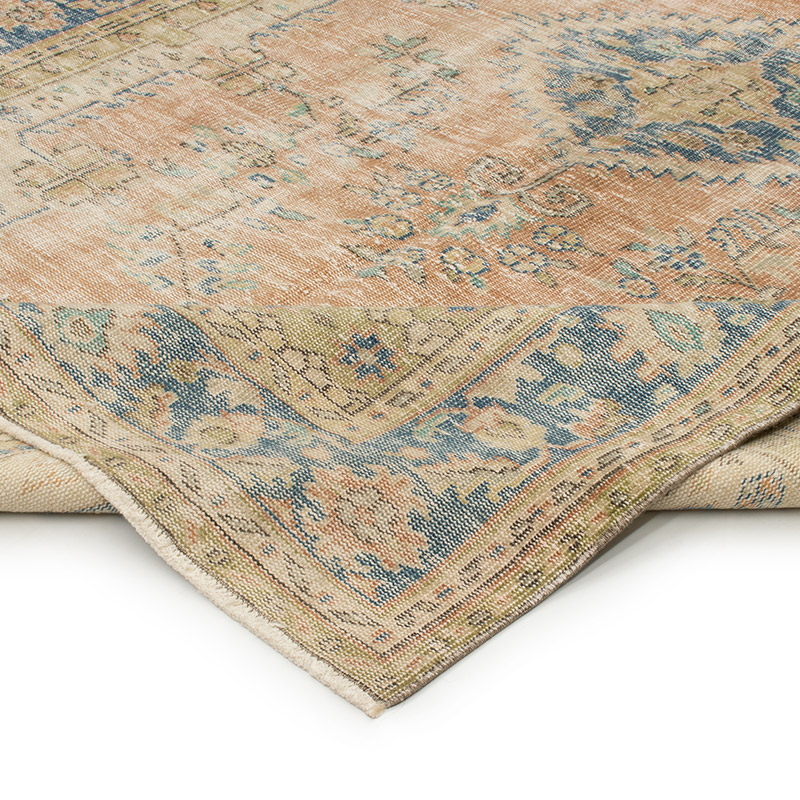Vintage Turkish Hand-Knotted Rug - 6' 4" x 9' 8" (76" x 116") - K0092820