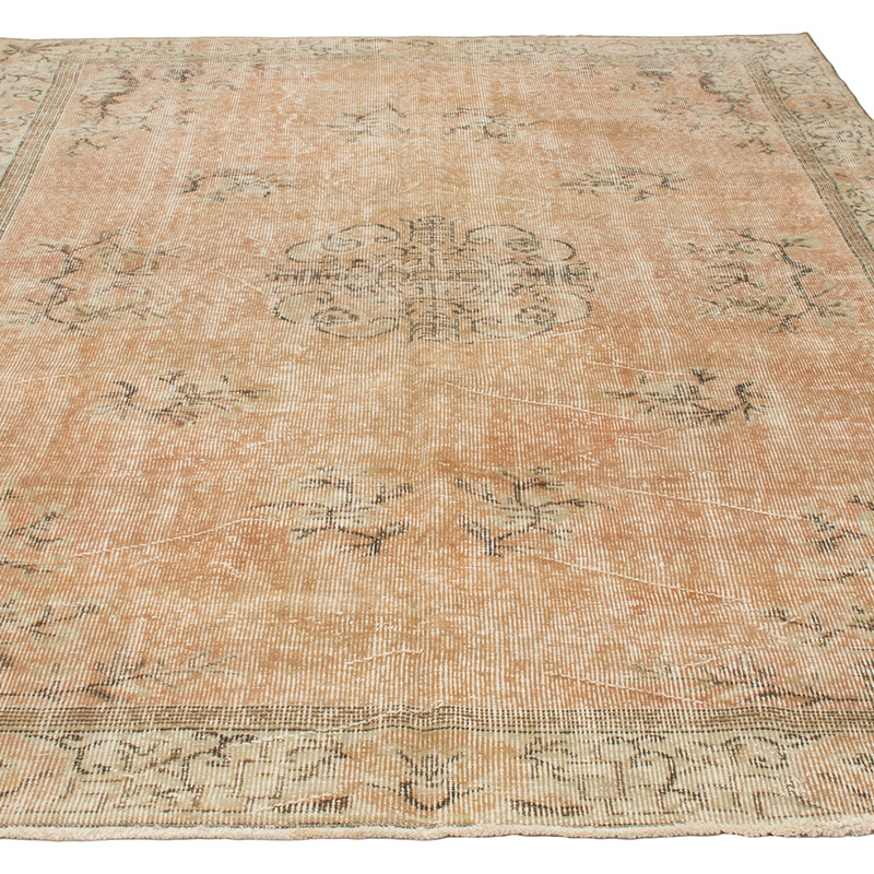 Vintage Turkish Hand-Knotted Rug - 5' 11" x 8' 6" (71" x 102") - K0092842