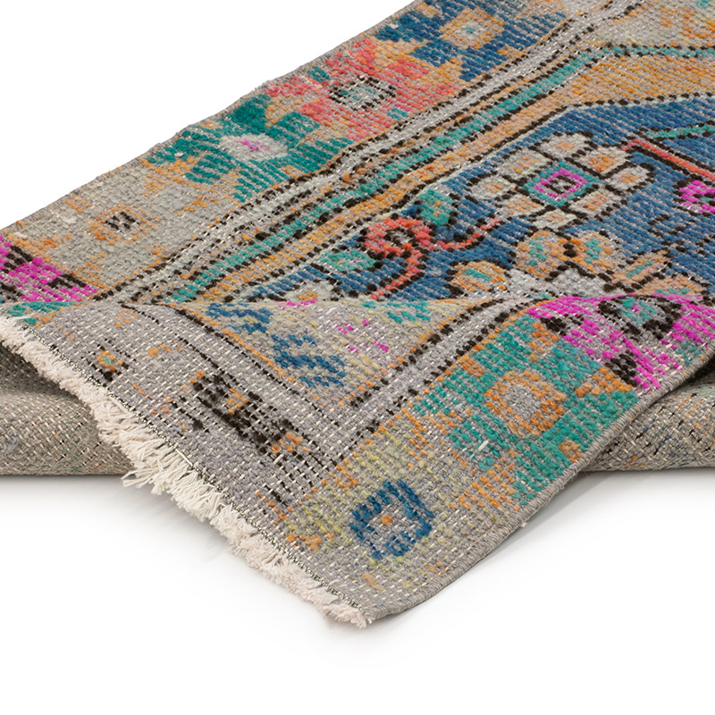 Vintage Turkish Hand-Knotted Rug - 2' 3" x 3' 7" (27" x 43") - K0092919