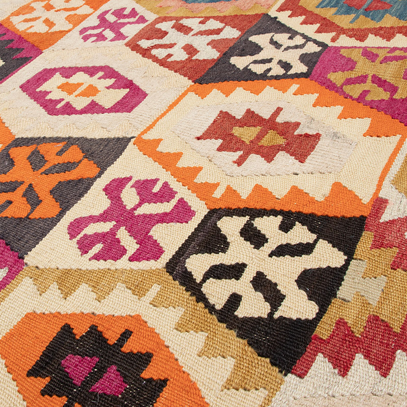 New Turkish Handwoven Kilim Rug - 4' 1" x 5' 6" (49" x 66") - K0093104
