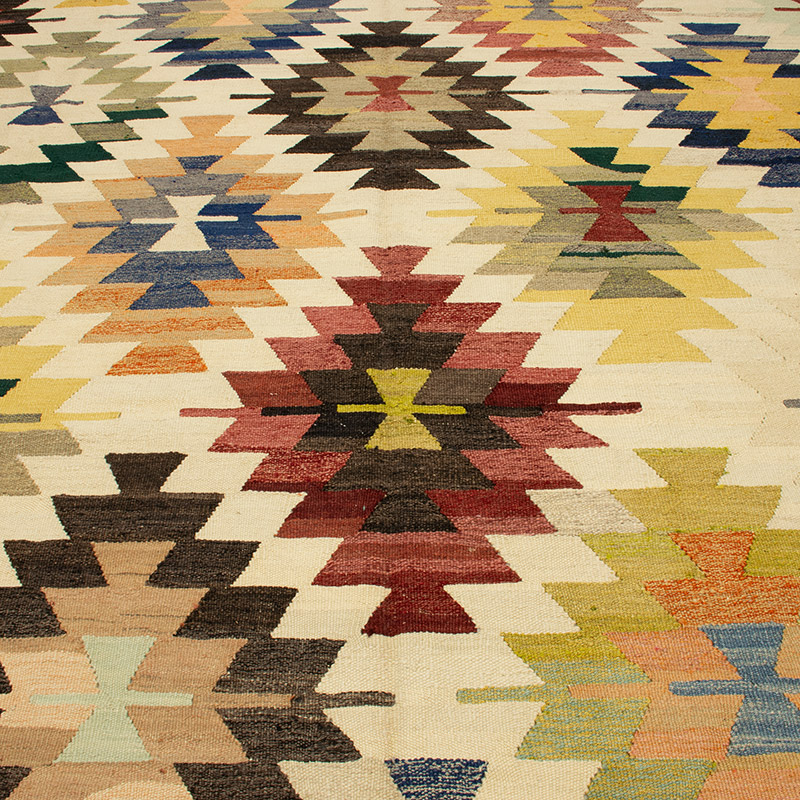 Yeni Kök Boya El Dokuma Kilim - 327 cm x 401 cm - K0093238