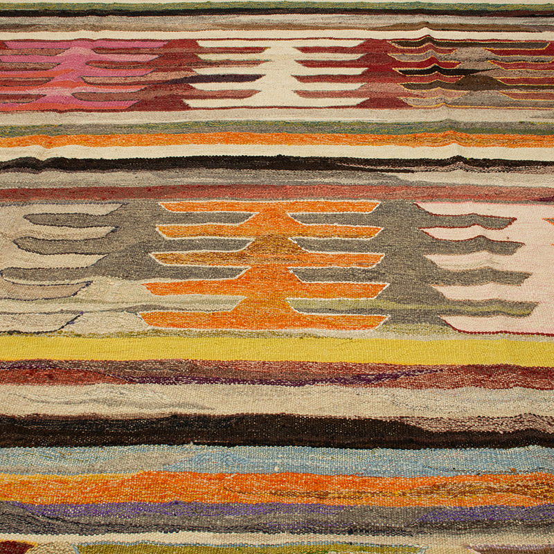 Yeni Kök Boya El Dokuma Kilim - 412 cm x 455 cm - K0093243