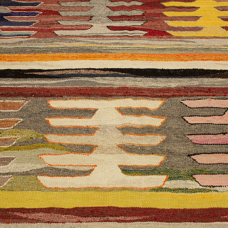 Yeni Kök Boya El Dokuma Kilim - 412 cm x 455 cm - K0093243