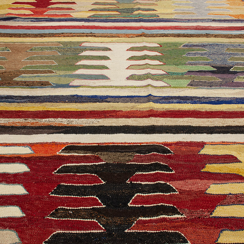 Yeni Kök Boya El Dokuma Kilim - 412 cm x 446 cm - K0093252