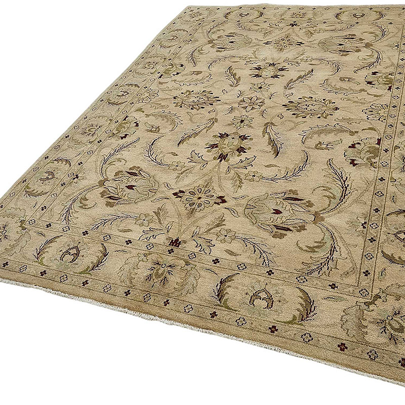 Yeni Uşak Desenli El Dokuma Halı - K0093511