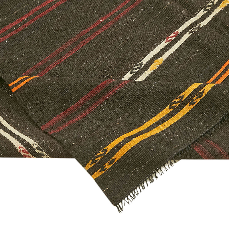Vintage Anatolian Kilim Rug - 6' 9" x 10'  (81" x 120") - K0093630