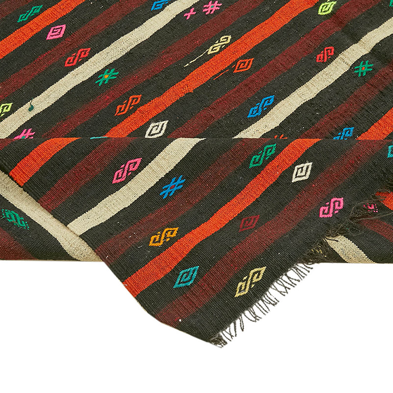 Vintage Anatolian Kilim Rug - 7' 9" x 10' 10" (93" x 130") - K0093641