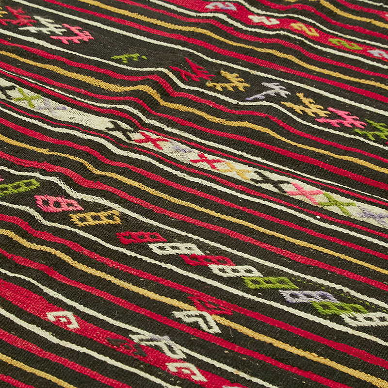 Vintage Anatolian Kilim Rug - 7' 9" x 11' 1" (93" x 133") - K0093650
