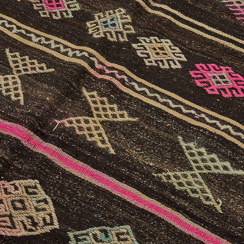 Vintage Anatolian Kilim Rug - 6' 1" x 11' 7" (73" x 139") - K0093657