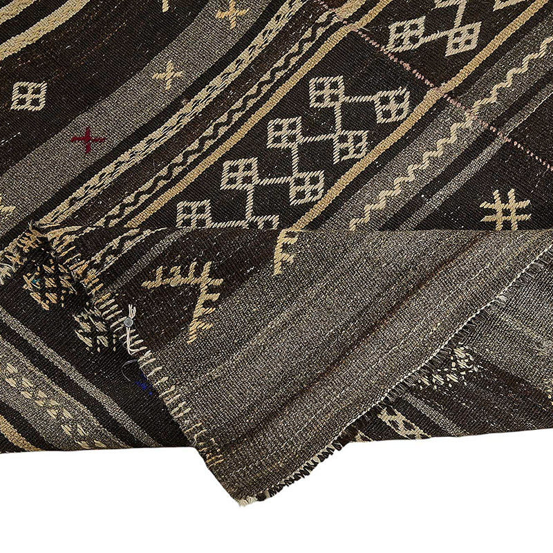 Vintage Anatolian Kilim Rug - 5' 10" x 10' 4" (70" x 124") - K0093664