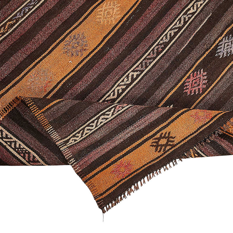 Vintage Anatolian Kilim Rug - 6' 1" x 10' 5" (73" x 125") - K0093667