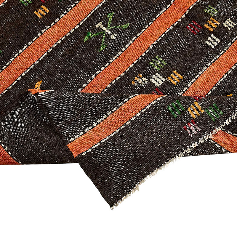 Vintage Anatolian Kilim Rug - 5' 6" x 10' 10" (66" x 130") - K0093670