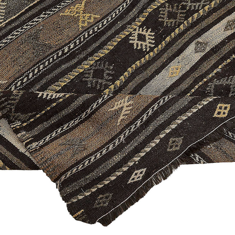 Vintage Anatolian Kilim Rug - 5' 7" x 10' 10" (67" x 130") - K0093685