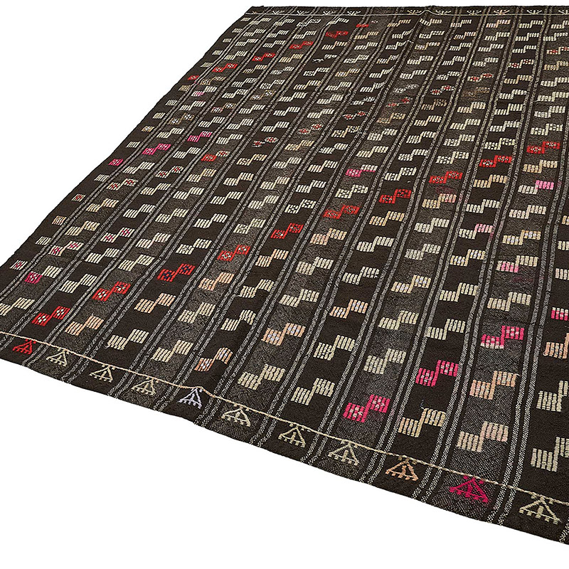 Vintage Anatolian Kilim Rug - 5' 11" x 9' 3" (71" x 111") - K0093690