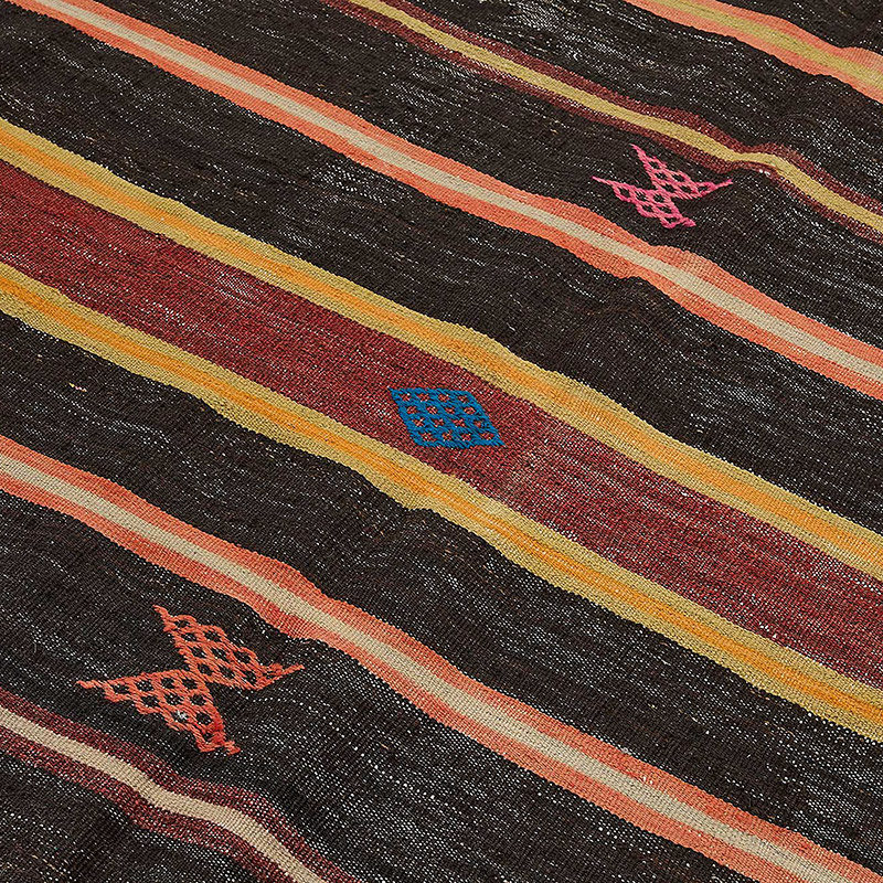 Vintage Anatolian Kilim Rug - 6' 11" x 10' 8" (83" x 128") - K0093697