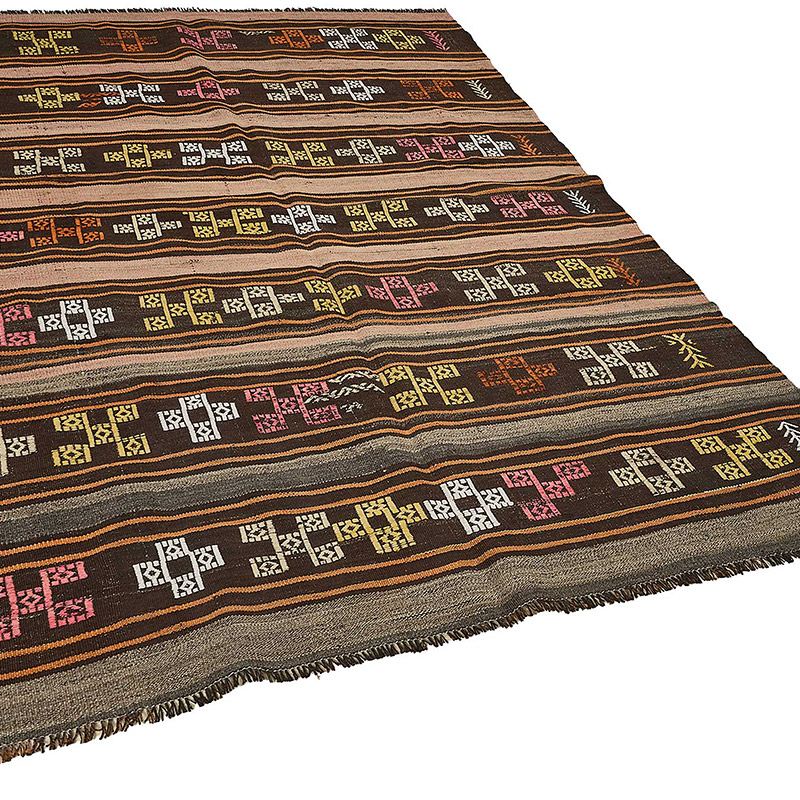 Vintage Anatolian Kilim Rug - 6' 1" x 8' 8" (73" x 104") - K0093700