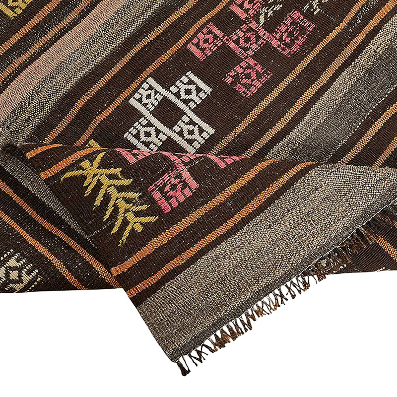 Vintage Anatolian Kilim Rug - 6' 1" x 8' 8" (73" x 104") - K0093700