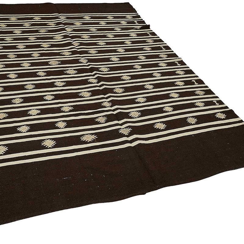 Vintage Anatolian Kilim Rug - 6' 6" x 9' 7" (78" x 115") - K0093701