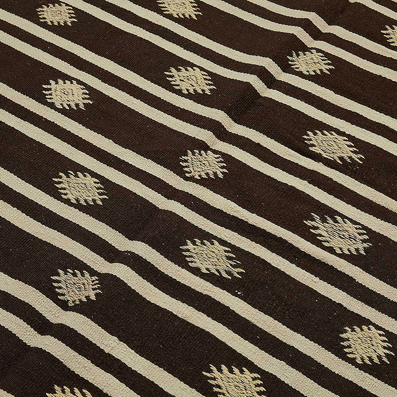 Vintage Anatolian Kilim Rug - 6' 6" x 9' 7" (78" x 115") - K0093701