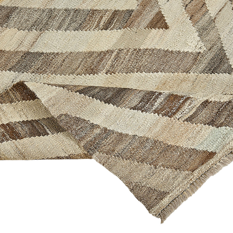 New Hand-Woven Kilim Rug - K0093703