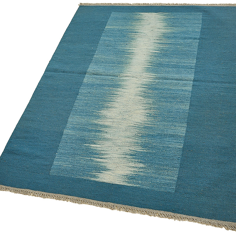 New Hand-Woven Kilim Rug - K0093704