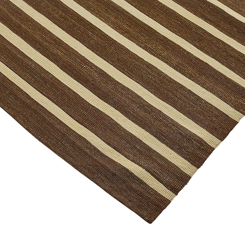 New Hand-Woven Kilim Rug - K0093707