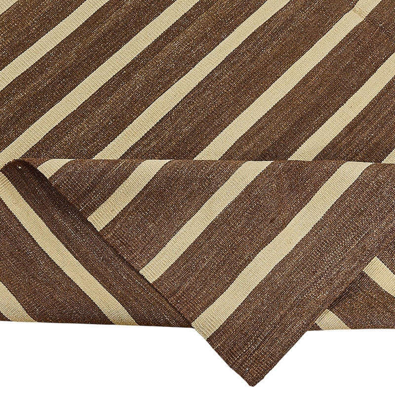New Hand-Woven Kilim Rug - K0093707