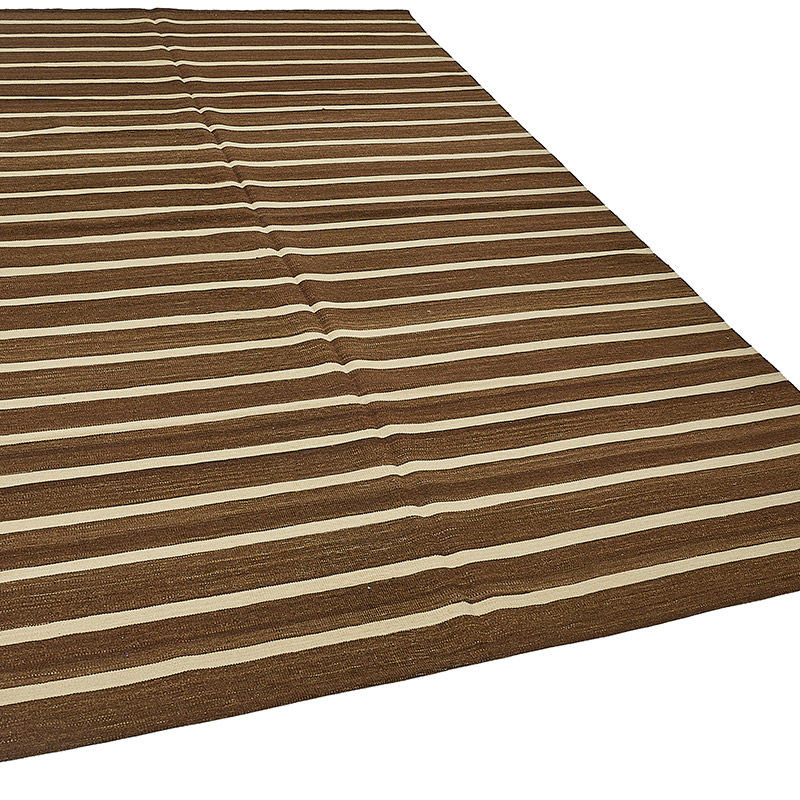 New Hand-Woven Kilim Rug - K0093708