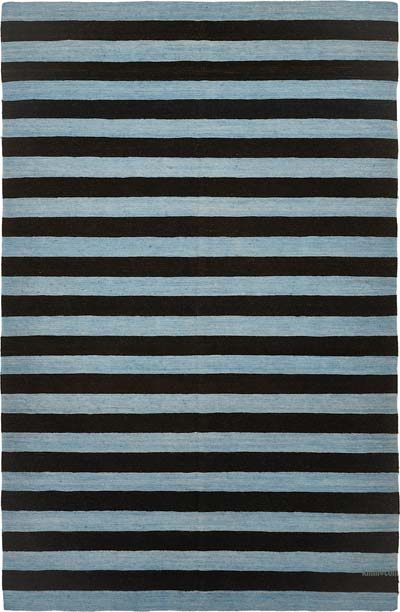 New Hand-Woven Kilim Rug