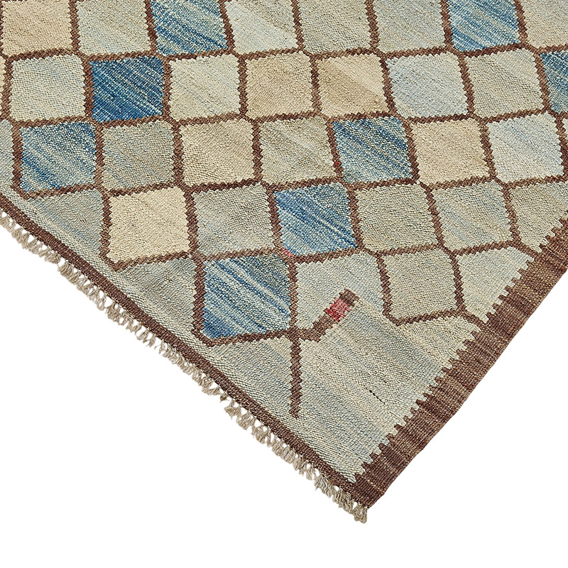 New Hand-Woven Kilim Rug - K0093718