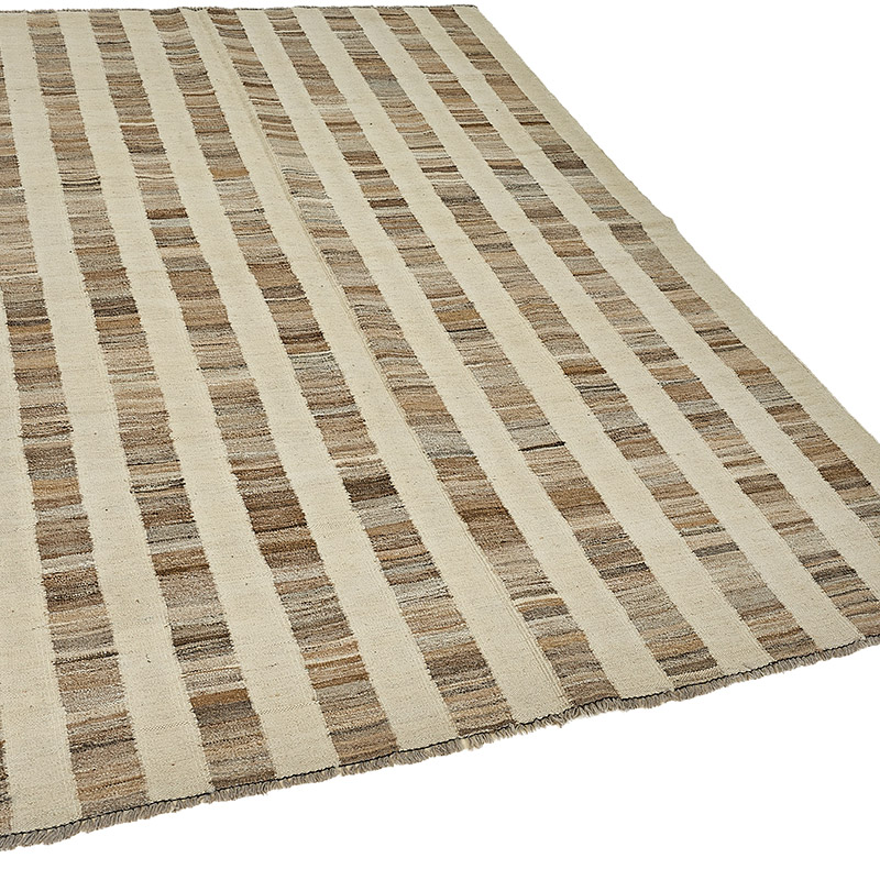 New Hand-Woven Kilim Rug - K0093721