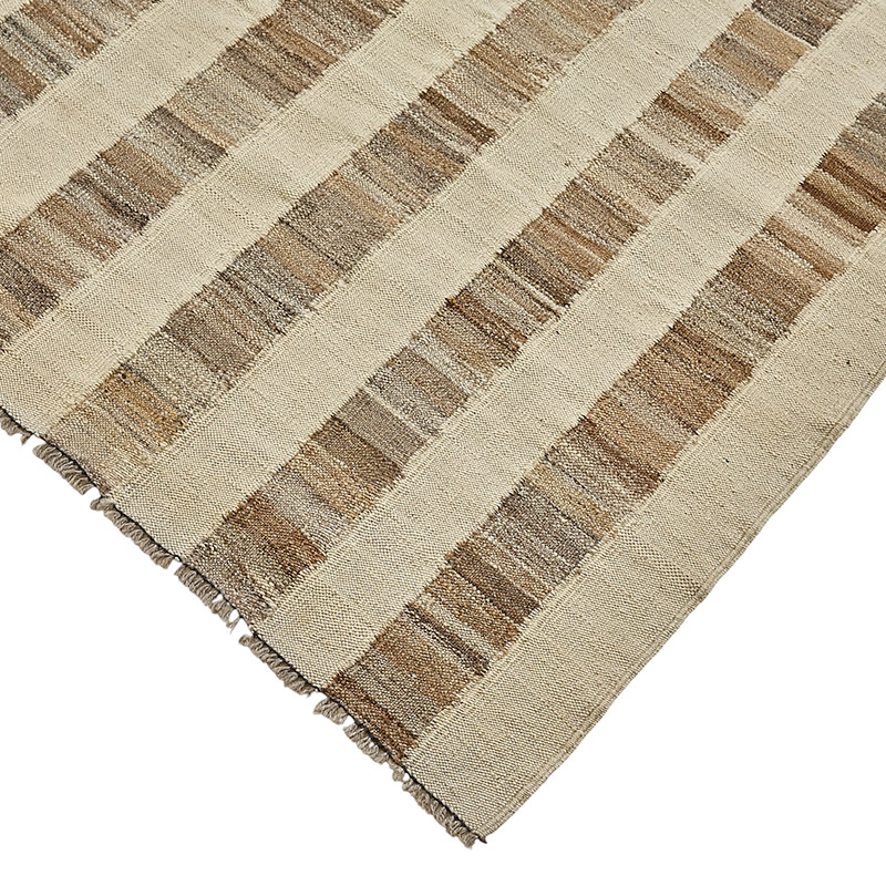 New Hand-Woven Kilim Rug - K0093721