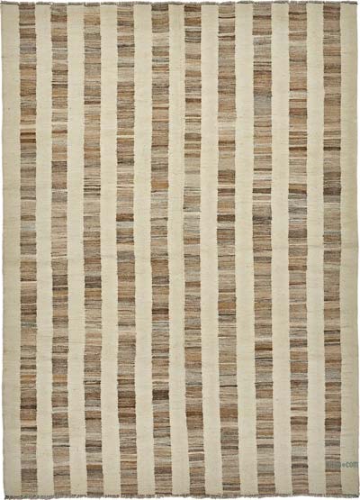 New Hand-Woven Kilim Rug