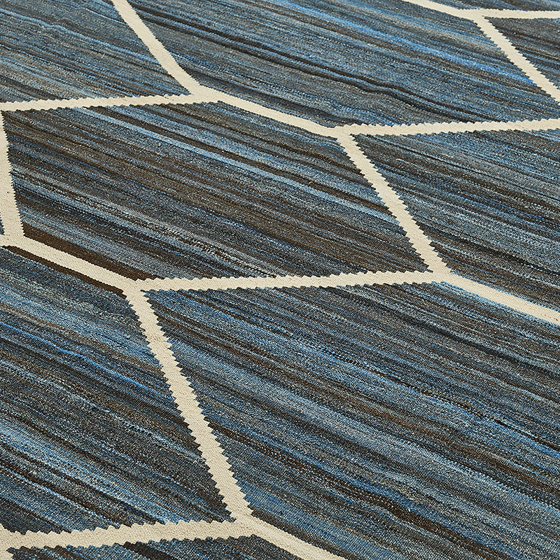 New Hand-Woven Kilim Rug - K0093730