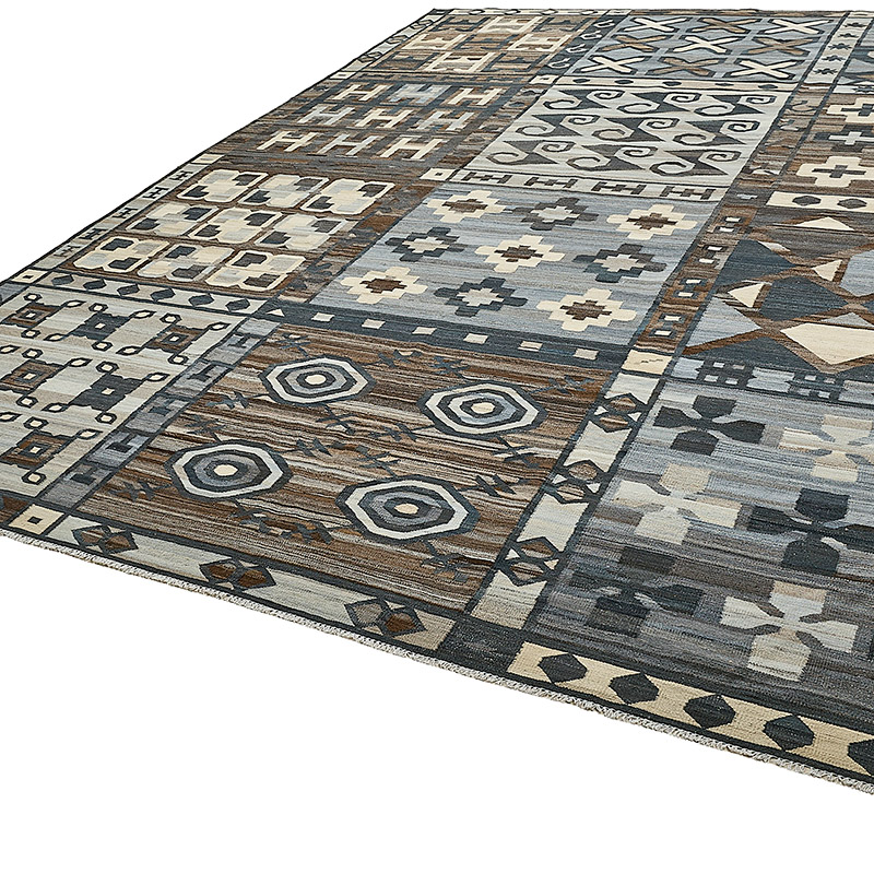New Hand-Woven Kilim Rug - K0093736