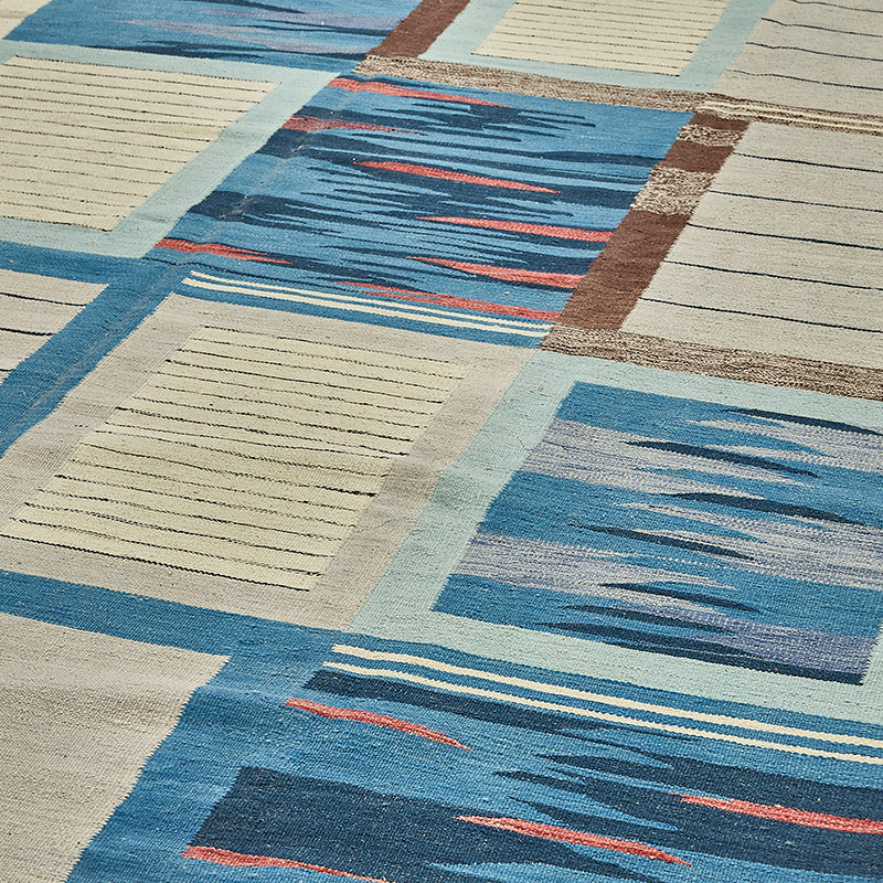 New Hand-Woven Kilim Rug - K0093742