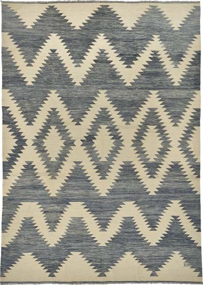 New Hand-Woven Kilim Rug