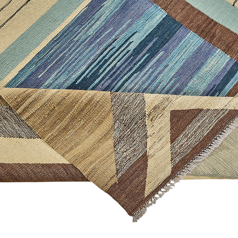 New Hand-Woven Kilim Rug - K0093751