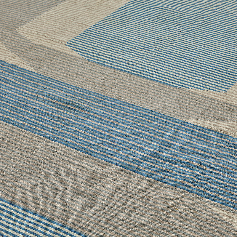 New Hand-Woven Kilim Rug - K0093753