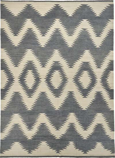New Hand-Woven Kilim Rug