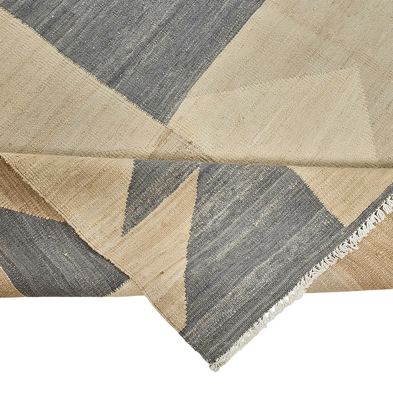New Hand-Woven Kilim Rug - K0093760