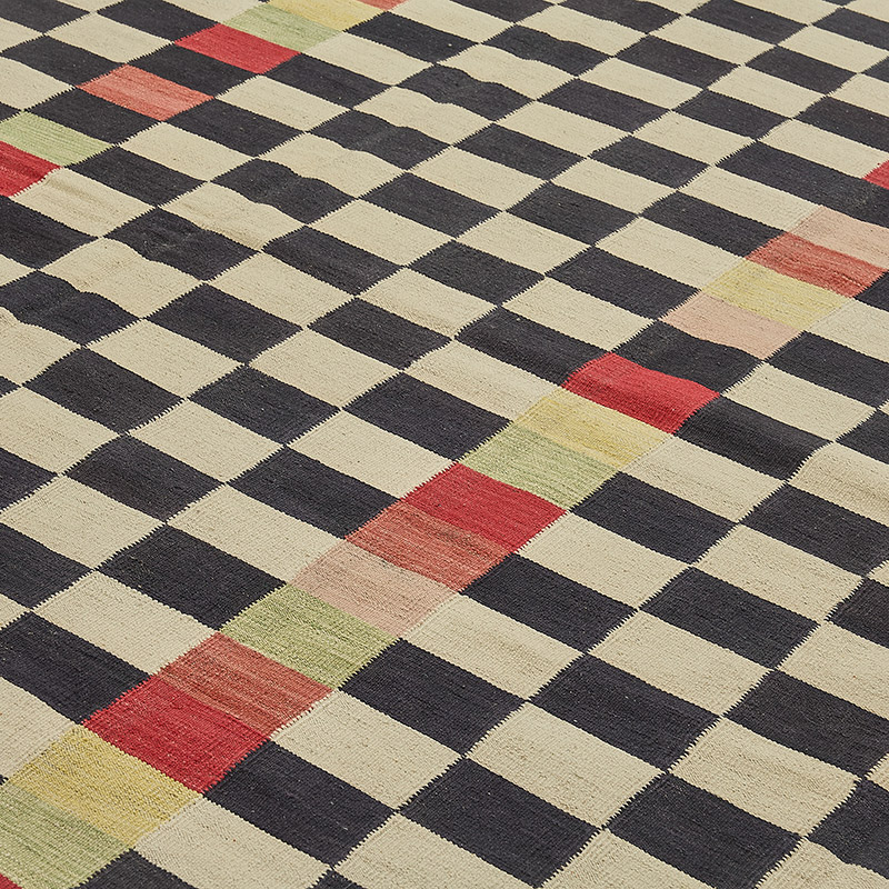New Hand-Woven Kilim Rug - K0093762