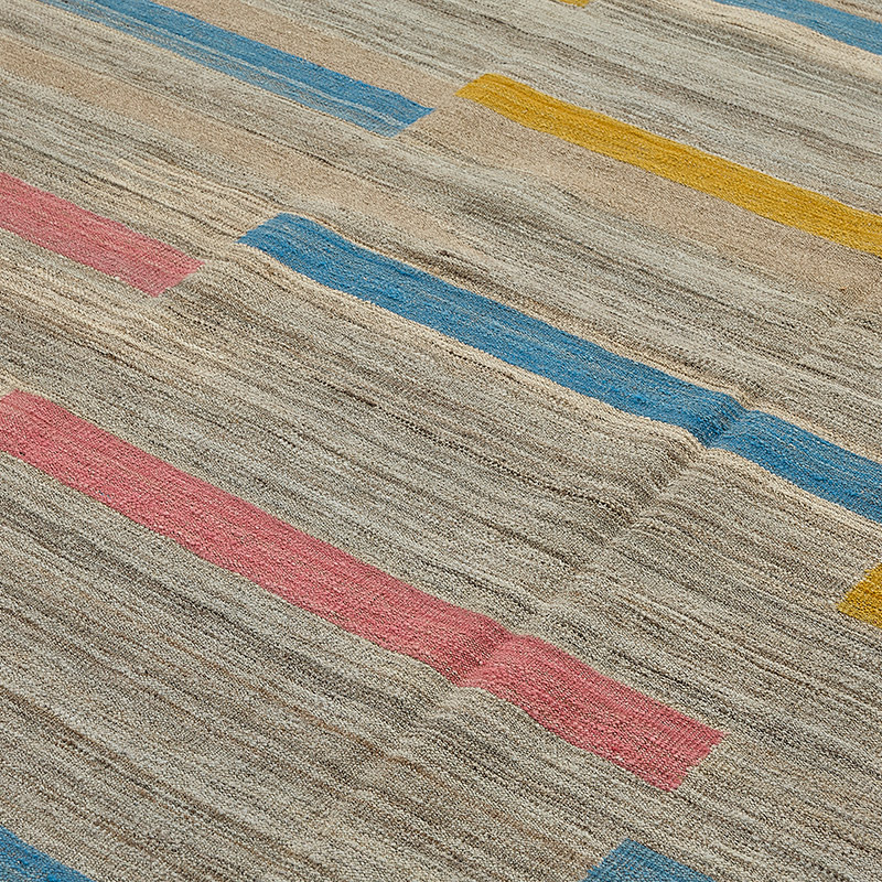 New Hand-Woven Kilim Rug - K0093764