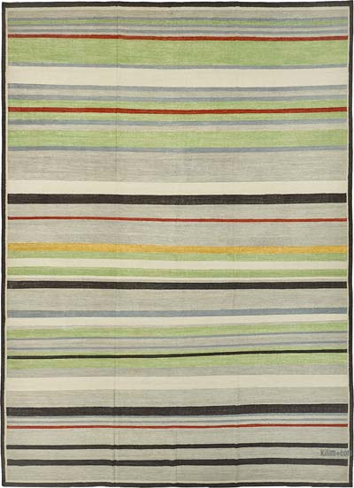 New Hand-Woven Kilim Rug