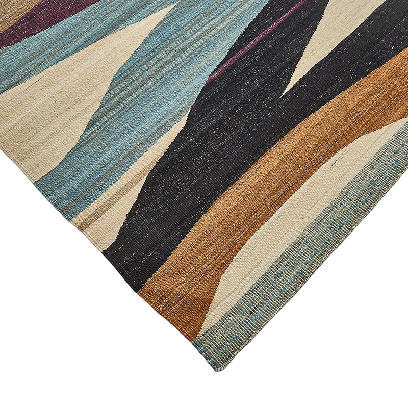 New Hand-Woven Kilim Rug - K0093767