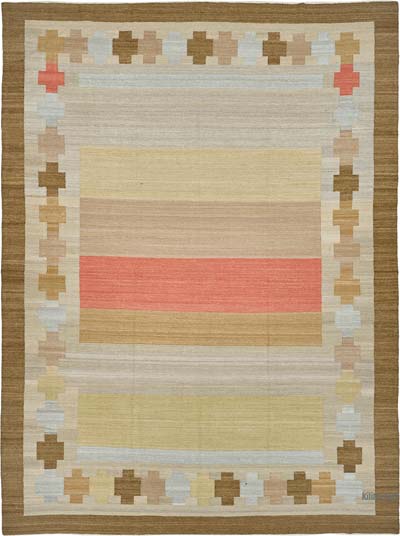 New Hand-Woven Kilim Rug